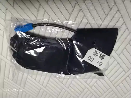 Andrés, adulto mayor, usando el Sistema Asivea